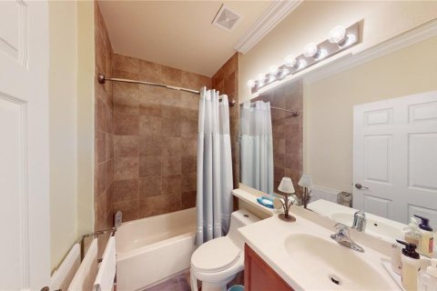 House in Wimauma, Florida 3 bedrooms, 163.88 sq.m. № 1569605 - photo 25