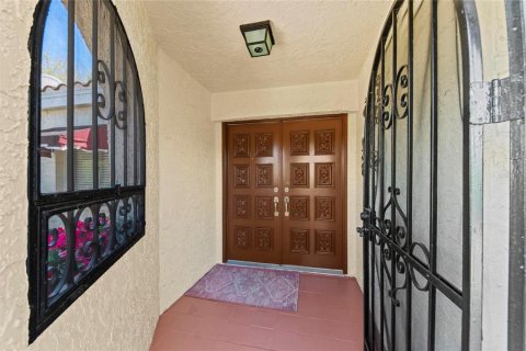 Condominio en venta en Bradenton, Florida, 3 dormitorios, 169.45 m2 № 2212982 - foto 5
