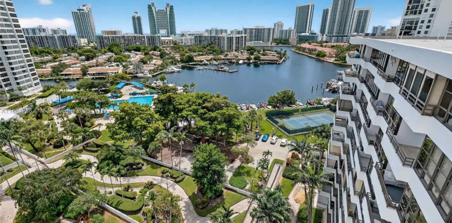 Condo à Hallandale Beach, Floride, 1 chambre № 1898036