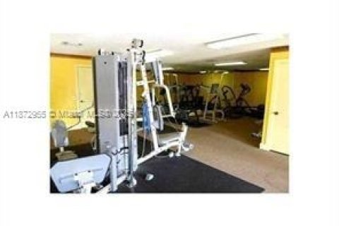 Condo in Pompano Beach, Florida, 1 bedroom  № 1897872 - photo 7