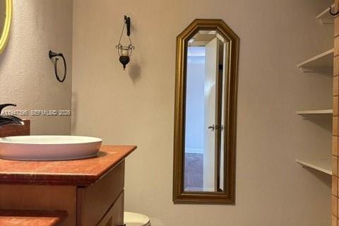 Townhouse in Hollywood, Florida 3 bedrooms, 152.36 sq.m. № 2003837 - photo 8