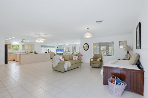 Villa ou maison à vendre à Placida, Floride: 2 chambres, 304.35 m2 № 2395573 - photo 15