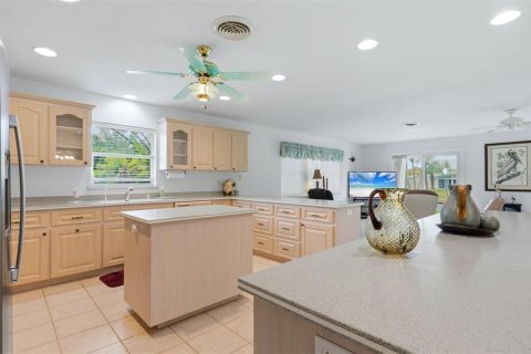 Villa ou maison à vendre à Placida, Floride: 2 chambres, 304.35 m2 № 2395573 - photo 14