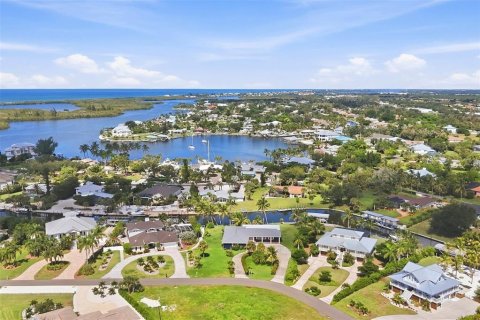 Villa ou maison à vendre à Placida, Floride: 2 chambres, 304.35 m2 № 2395573 - photo 4