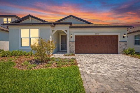 House in Wesley Chapel, Florida 4 bedrooms, 222.69 sq.m. № 2200649 - photo 22