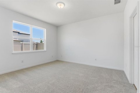 House in Wesley Chapel, Florida 4 bedrooms, 222.69 sq.m. № 2200649 - photo 7