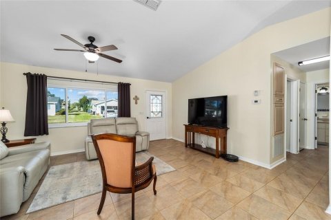 Villa ou maison à vendre à Summerfield, Floride: 2 chambres, 107.58 m2 № 1719601 - photo 11