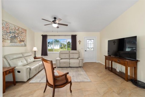 Villa ou maison à vendre à Summerfield, Floride: 2 chambres, 107.58 m2 № 1719601 - photo 10