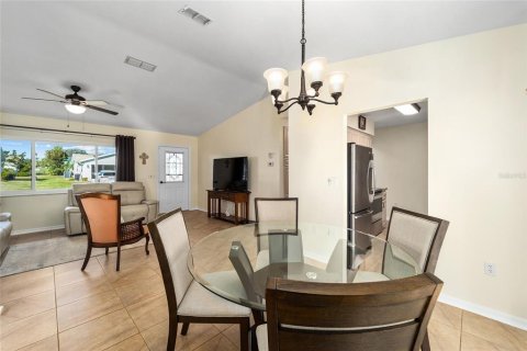Villa ou maison à vendre à Summerfield, Floride: 2 chambres, 107.58 m2 № 1719601 - photo 15