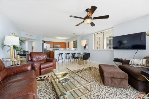 Copropriété à vendre à Fort Lauderdale, Floride: 2 chambres, 117.71 m2 № 2082254 - photo 10