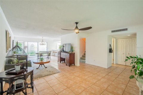 Condo in Tampa, Florida, 3 bedrooms  № 1869209 - photo 15