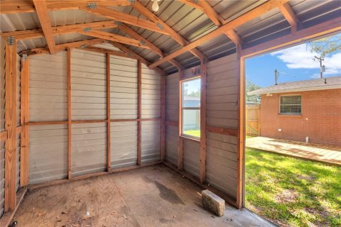 House in Tampa, Florida 2 bedrooms, 122.54 sq.m. № 1736267 - photo 29