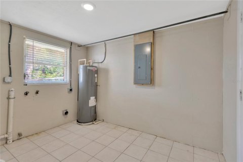 House in Tampa, Florida 2 bedrooms, 122.54 sq.m. № 1736267 - photo 6