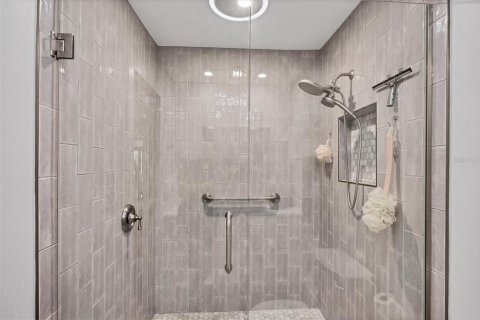 Купить виллу или дом в Сарасота, Флорида 9 комнат, 162.58м2, № 1670275 - фото 30