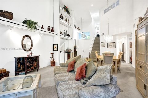 Купить таунхаус в Уэст-Палм-Бич, Флорида 3 спальни, 166.95м2, № 1972077 - фото 13