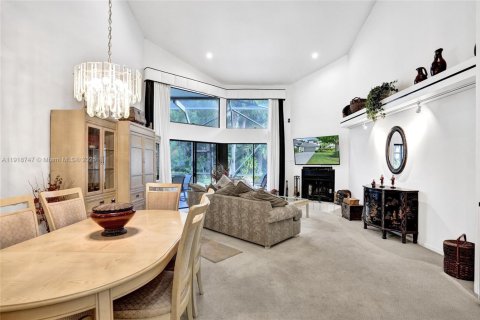 Купить таунхаус в Уэст-Палм-Бич, Флорида 3 спальни, 166.95м2, № 1972077 - фото 10